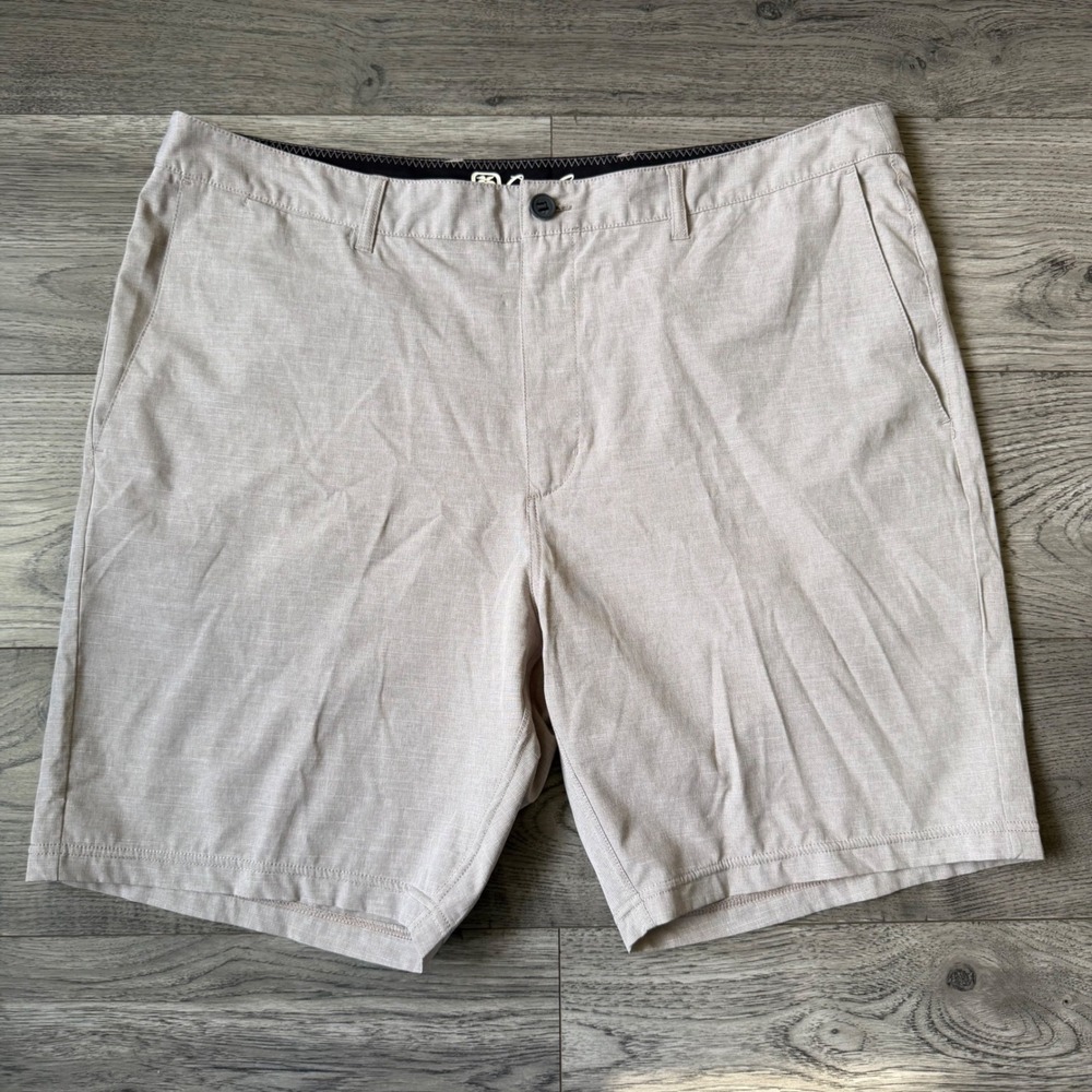 Quiet Storm Surf Shop Mens 40 Hybrid Shorts Khaki‎ Tan Land & Sea Stretch Beach